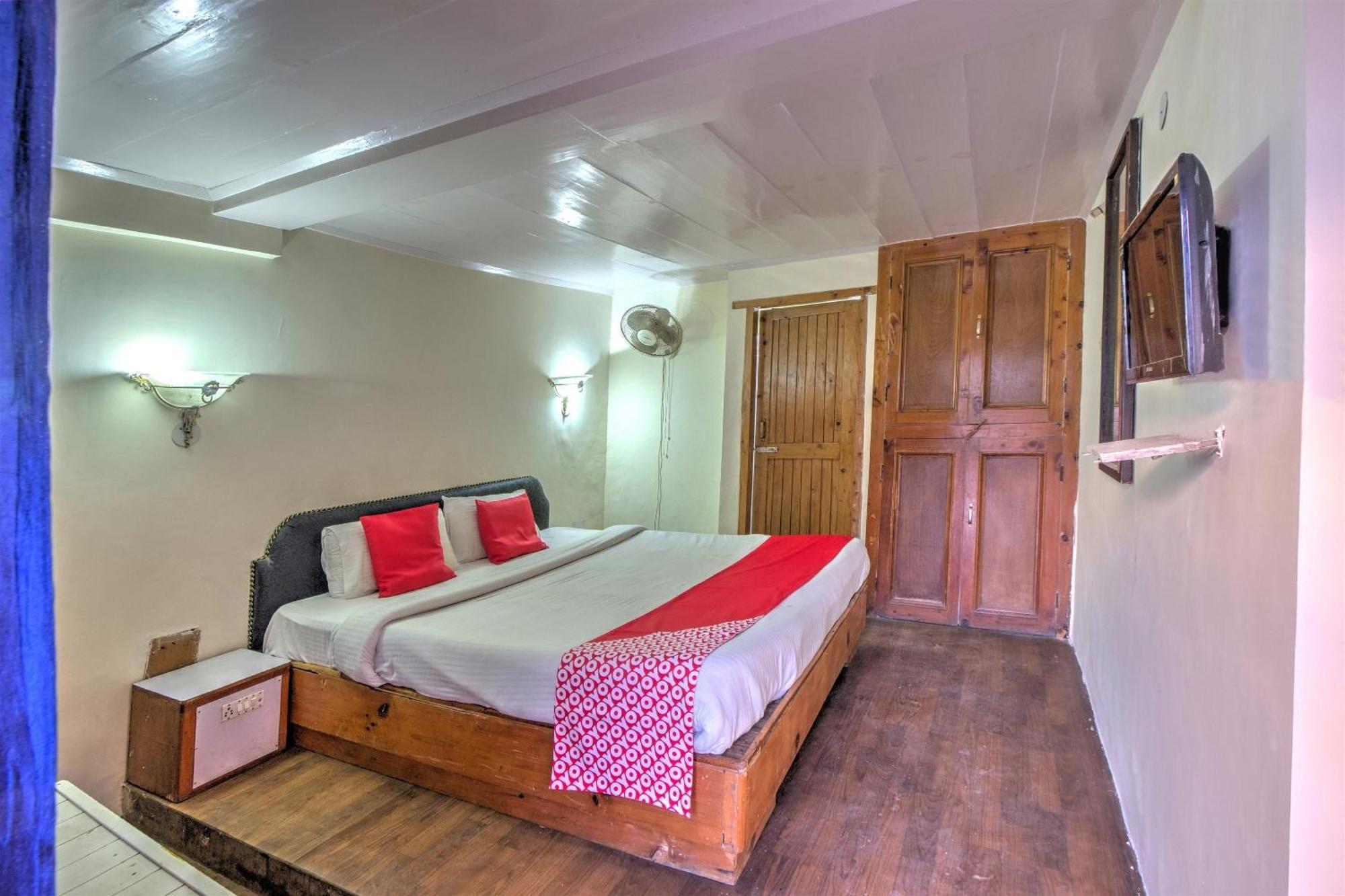Capital O Shishamaati Hotel Kulu Екстериор снимка