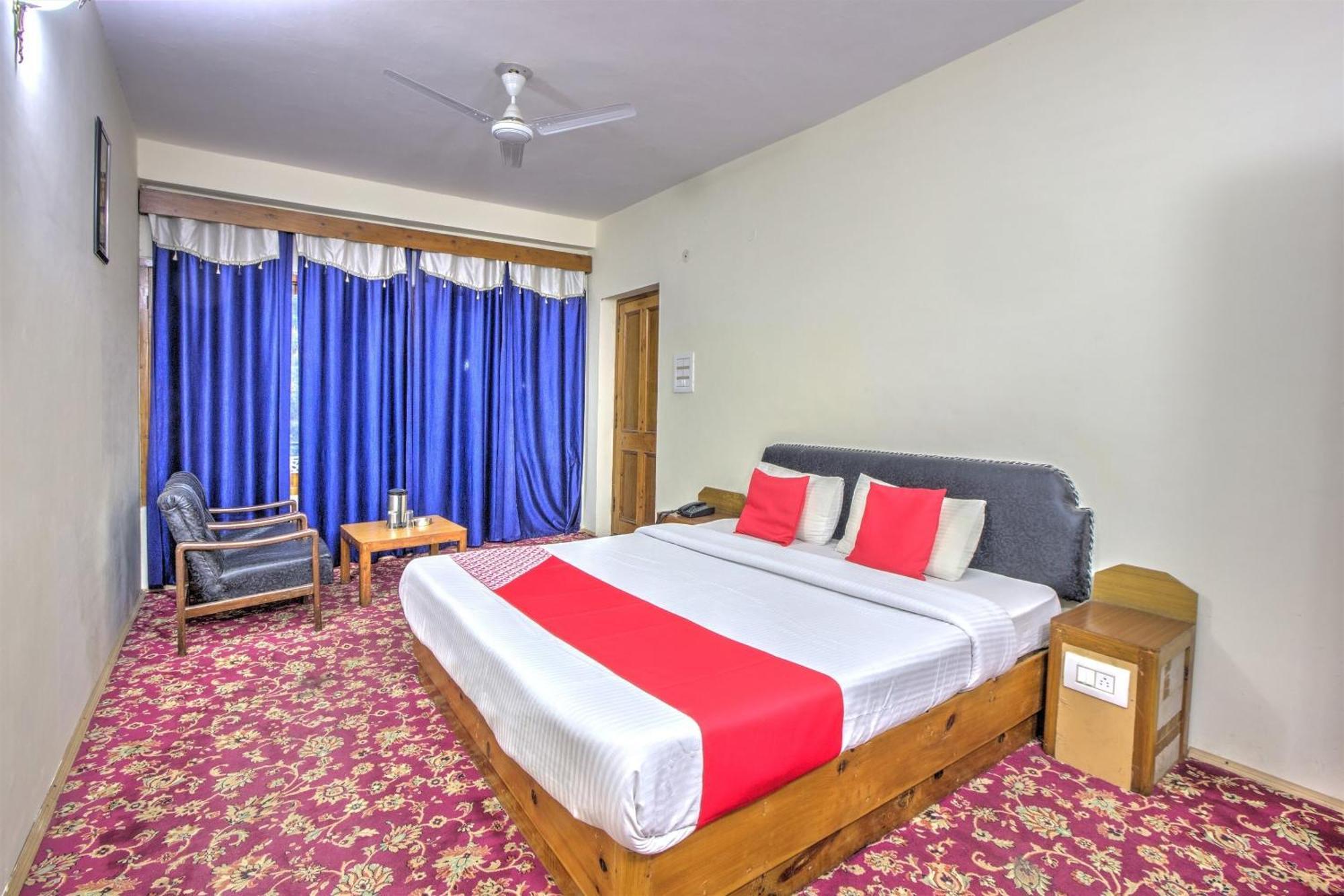 Capital O Shishamaati Hotel Kulu Екстериор снимка