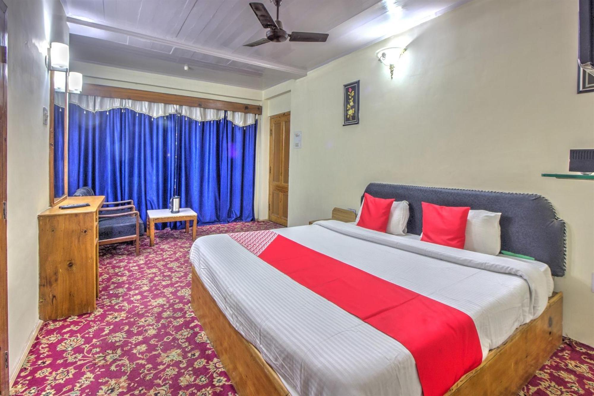 Capital O Shishamaati Hotel Kulu Екстериор снимка